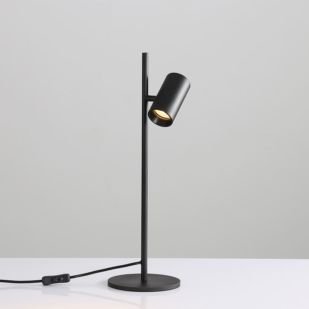 lampada da tavolo design minimal